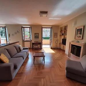 Appartamento Casa Castel