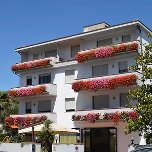 Aparthotel Orchidea Marina Tirrenia