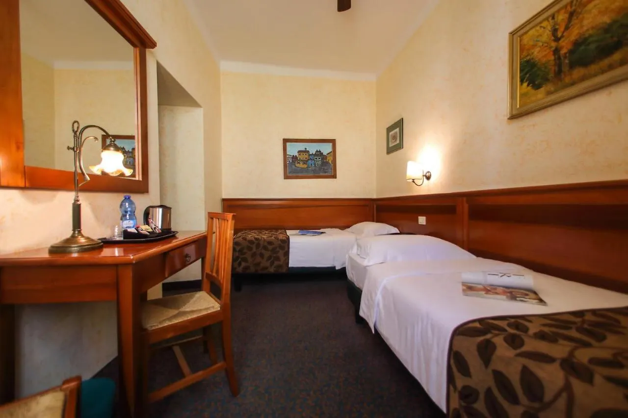 Hotel Garni Riviera Gargnano