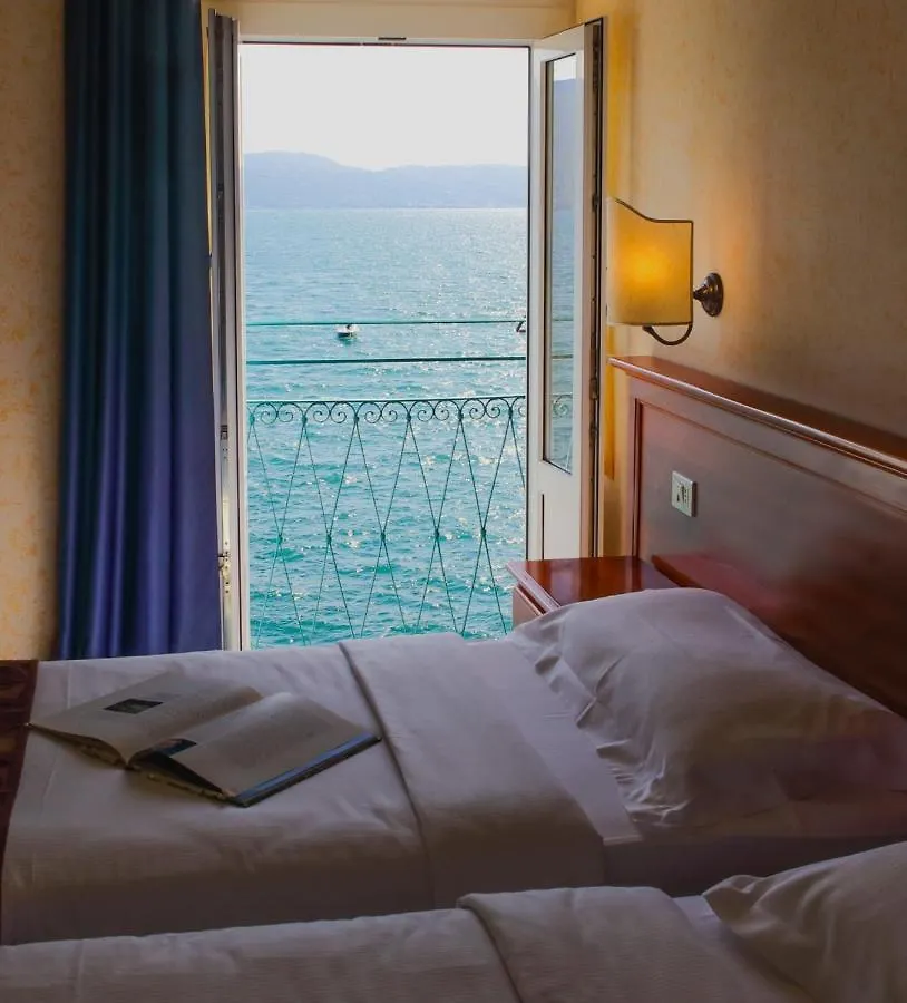 Hotel Garni Riviera Gargnano Italy