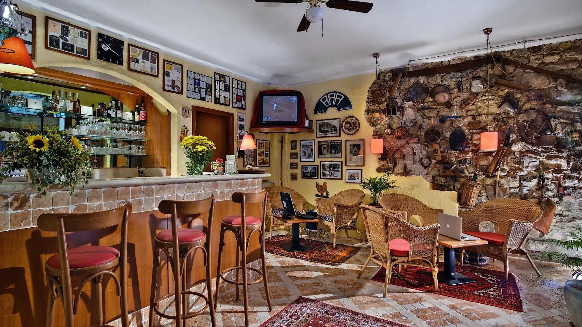 Hotel Garni Riviera Gargnano Italy