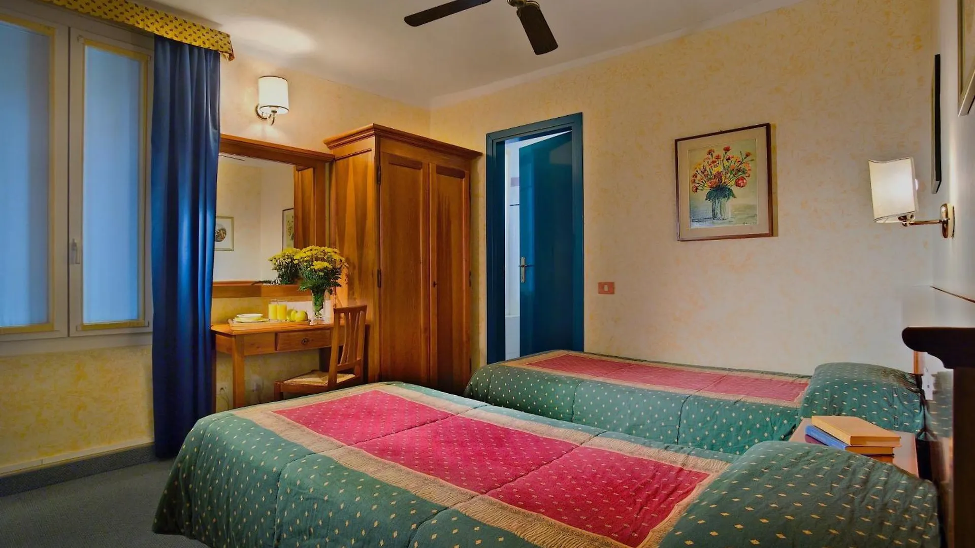 Hotel Garni Riviera Gargnano 2*,  Italy